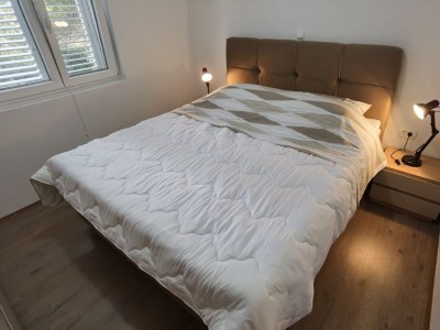 Apartment Three bedroom apartment near beach Ugljan A-19580-a - Outdoor photo 18