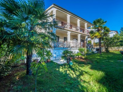 Apartment Two bedroom apartment with terrace Poreč A-6984-a - Outdoor photo 2