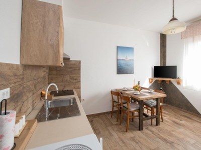 Apartment One bedroom apartment with terrace Umag A-21070-a - Outdoor photo 8