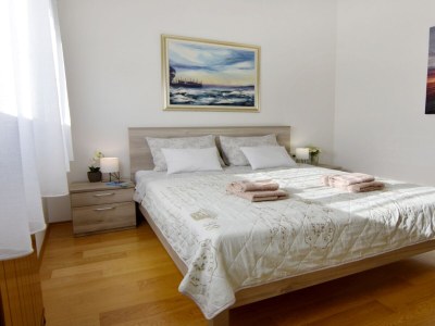 Apartment One bedroom apartment with terrace Umag A-21070-a - Outdoor photo 14