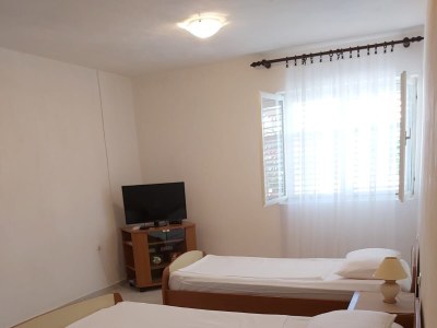 Apartment Two bedroom apartment near beach Tkon, Pašman A-8297-a - Outdoor photo 16