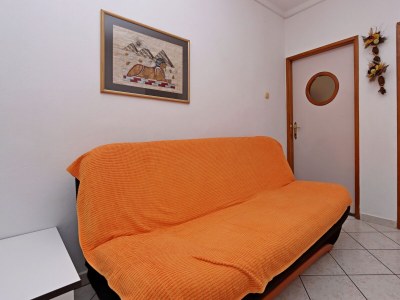 Apartment Two bedroom apartment with balcony and sea view Lopar, Rab A-21808-b - Outdoor photo 9