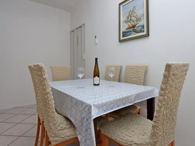 Apartment Two bedroom apartment with balcony and sea view Lopar, Rab A-21808-b - Outdoor photo 12