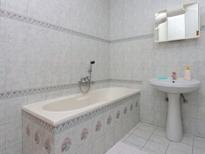 Apartment Two bedroom apartment with balcony and sea view Lopar, Rab A-21808-b - Outdoor photo 20