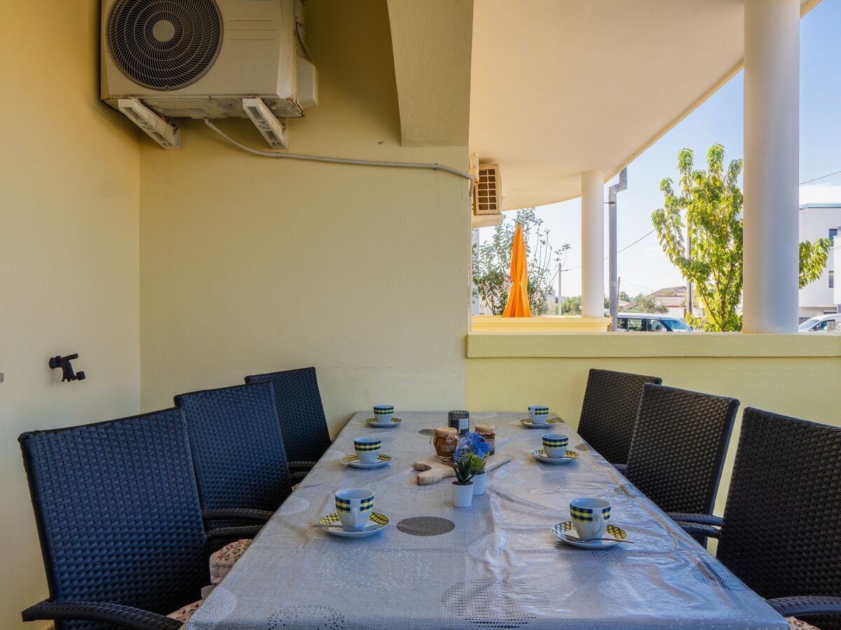 Apartment Two bedroom apartment with terrace Vir A-23588-a