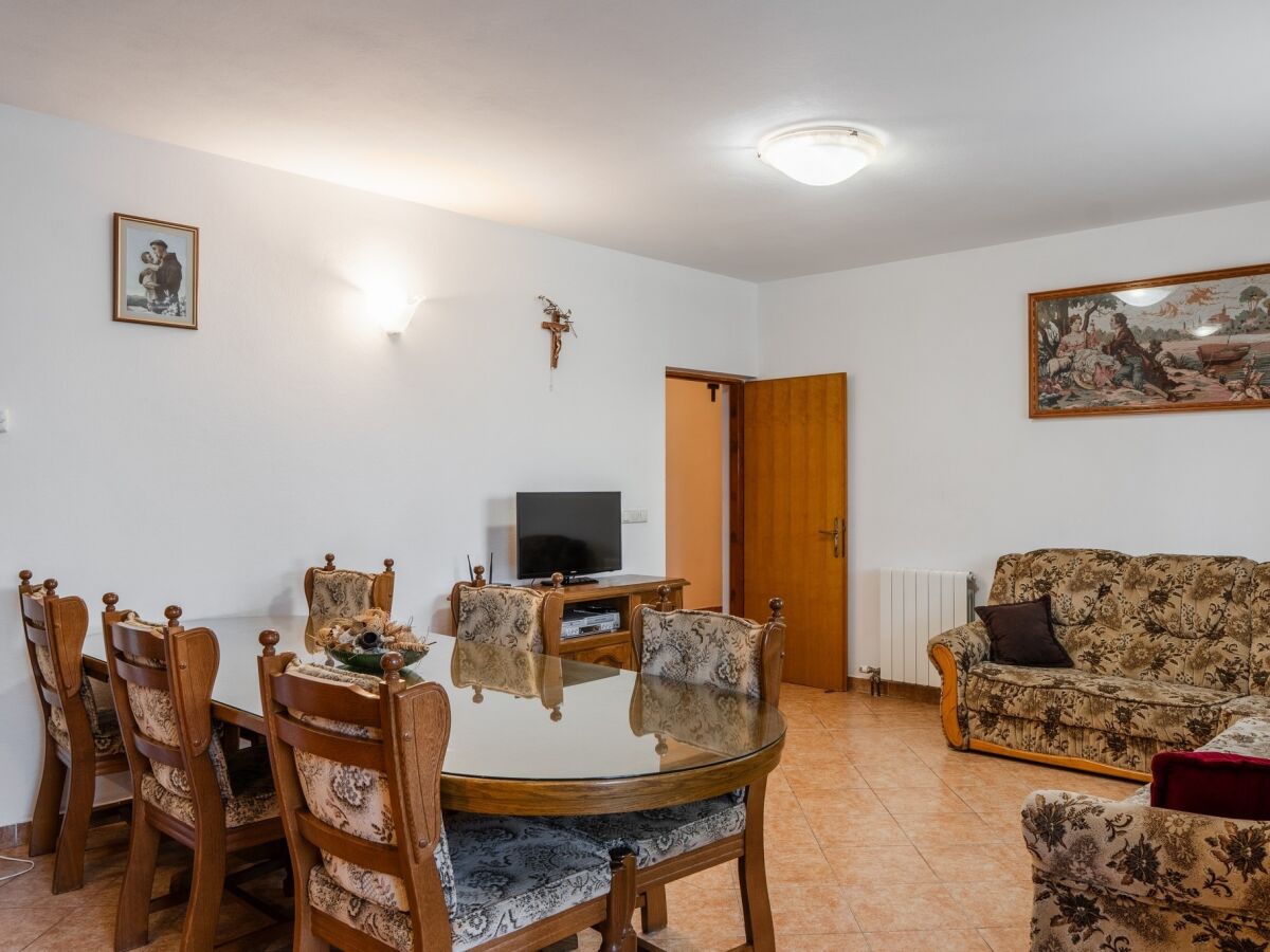 Apartment Two bedroom apartment with terrace Vir A-23588-a - Outdoor photo 4