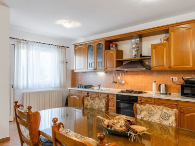 Apartment Two bedroom apartment with terrace Vir A-23588-a - Outdoor photo 10