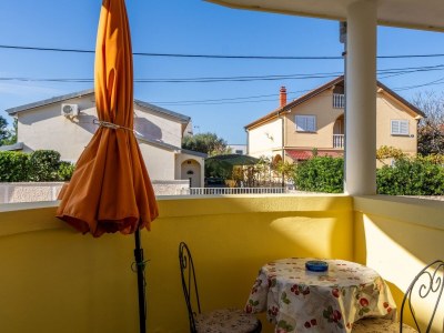 Apartment One bedroom apartment with terrace Vir A-23588-b in Vir - Apartment