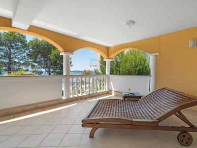 Apartment Beach Apartment Lavanda in Sukošan - Apartment