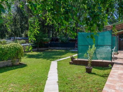 Apartment Two bedroom apartment with terrace Banjole, Pula A-2229-b - Outdoor photo 10