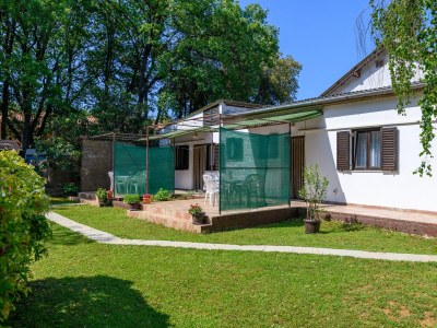 Apartment Two bedroom apartment with terrace Banjole, Pula A-2229-b - Outdoor photo 11