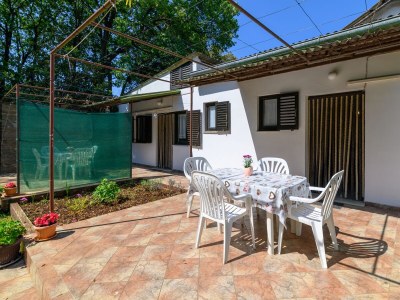 Apartment Two bedroom apartment with terrace Banjole, Pula A-2229-b - Outdoor photo 27