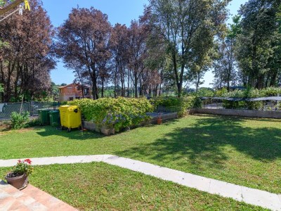 Apartment Two bedroom apartment with terrace Banjole, Pula A-2229-b - Outdoor photo 30