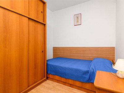 Apartment Two bedroom apartment with terrace Banjole, Pula A-2229-c - Outdoor photo 25