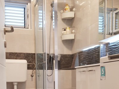 Apartment Two bedroom apartment with terrace Mirca, Brač A-2838-b - Outdoor photo 18