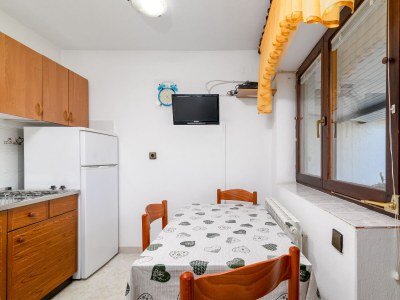 Apartment Two bedroom apartment with air-conditioning Banjole, Pula A-3002-a - Outdoor photo 10