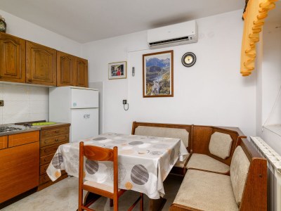 Apartment Two bedroom apartment with balcony Banjole, Pula A-3002-b - Outdoor photo 9