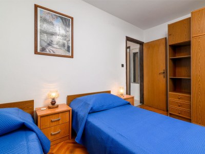 Apartment Two bedroom apartment with balcony Banjole, Pula A-3002-b - Outdoor photo 16