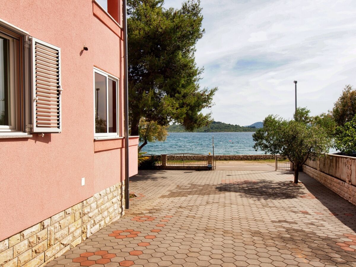 Apartment One bedroom apartment near beach Srima - Vodice, Vodice A-15621-a - Outdoor photo 4