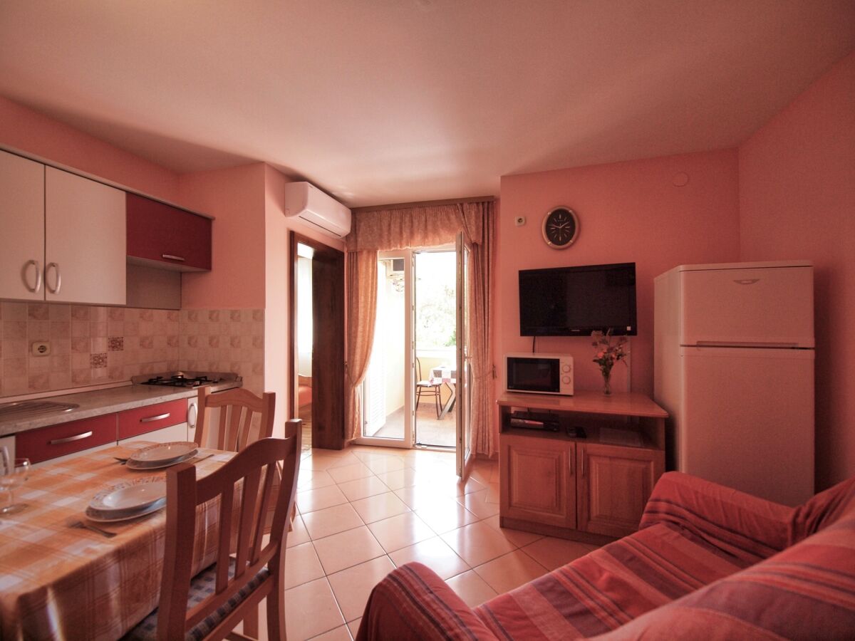 Apartment One bedroom apartment near beach Srima - Vodice, Vodice A-15621-f - Outdoor photo 4
