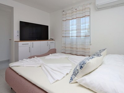 Apartment One bedroom apartment with terrace and sea view Dramalj, Crikvenica A-5592-d - Outdoor photo 13