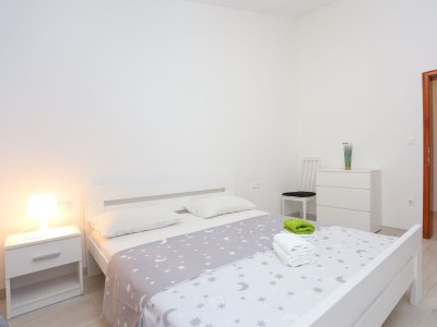 Apartment Two bedroom apartment with terrace and sea view Stanići, Omiš A-17894-a - Outdoor photo 12