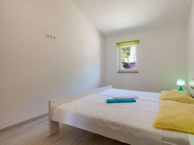 Apartment Two bedroom apartment with terrace and sea view Stanići, Omiš A-17894-a - Outdoor photo 13