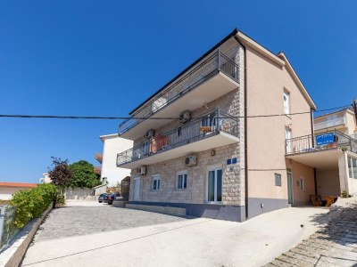 Apartment Two bedroom apartment with terrace and sea view Stanići, Omiš A-17894-b - Outdoor photo 3