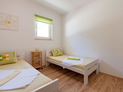 Apartment Two bedroom apartment with terrace and sea view Stanići, Omiš A-17894-b - Outdoor photo 10