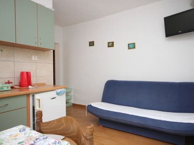 Apartment One bedroom apartment with balcony and sea view Živogošće - Porat, Makarska A-6700-b - Outdoor photo 8