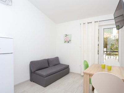 Apartment One bedroom apartment with terrace and sea view Stanići, Omiš A-17894-d - Outdoor photo 8