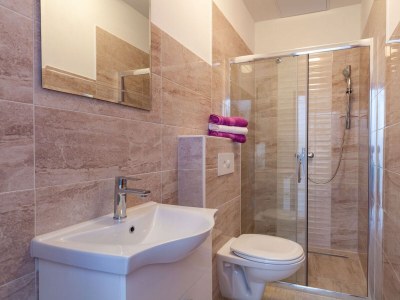 Apartment One bedroom apartment with terrace and sea view Stanići, Omiš A-17894-d - Outdoor photo 12