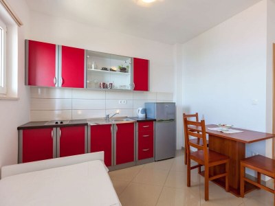 Apartment Studio flat with balcony and sea view Stanići, Omiš AS-17894-a - Outdoor photo 7