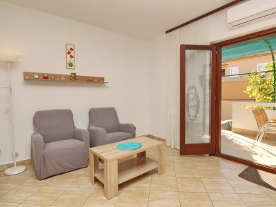 Apartment Two bedroom apartment with terrace Baška, Krk A-18861-a - Outdoor photo 8