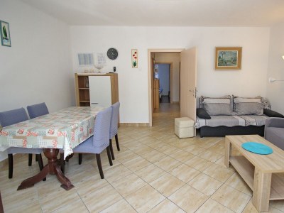 Apartment Two bedroom apartment with terrace Baška, Krk A-18861-a - Outdoor photo 11