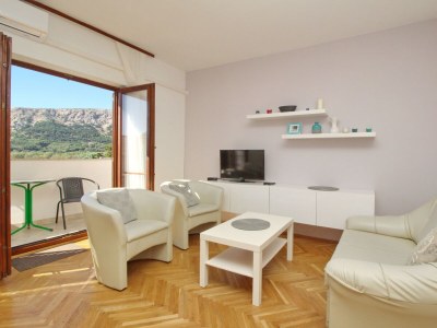 Apartment Two bedroom apartment with balcony Baška, Krk A-18861-b - Outdoor photo 6