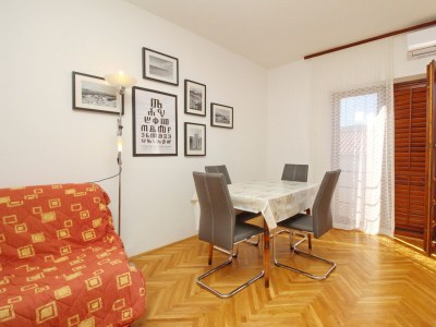 Apartment Two bedroom apartment with balcony Baška, Krk A-18861-b - Outdoor photo 9