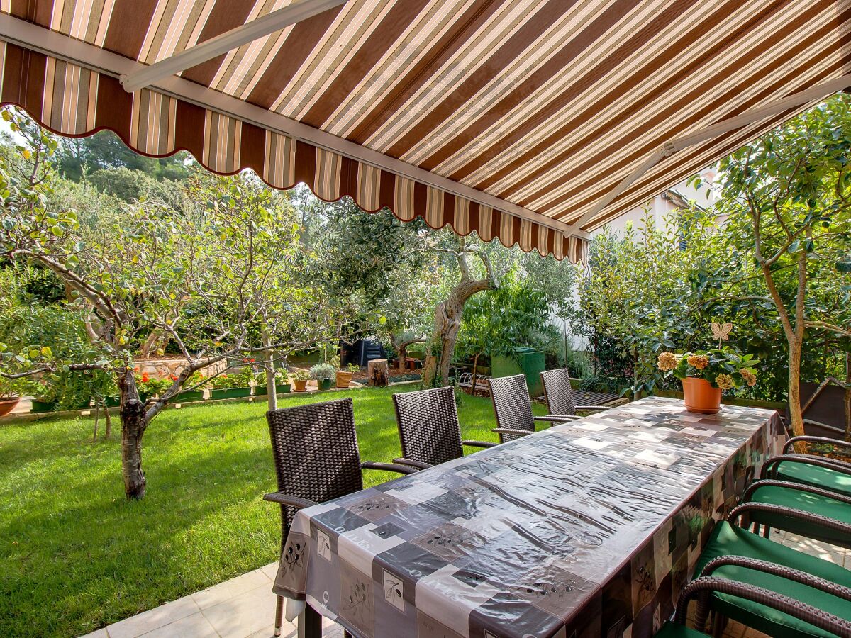 Apartment One bedroom apartment with terrace Artatore, Lošinj A-7934-b