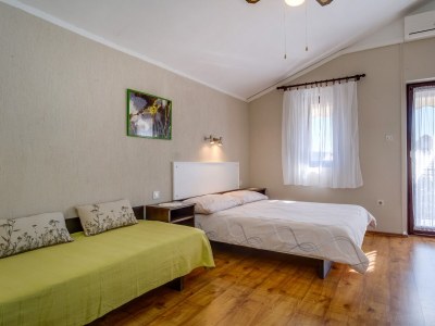 Apartment One bedroom apartment with terrace Artatore, Lošinj A-7934-b - Outdoor photo 16