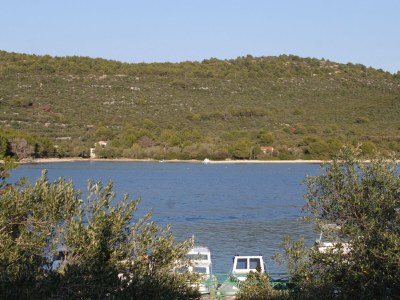 Apartment One bedroom apartment with terrace and sea view Cove Mala Lamjana, Ugljan A-8449-b - Outdoor photo 16