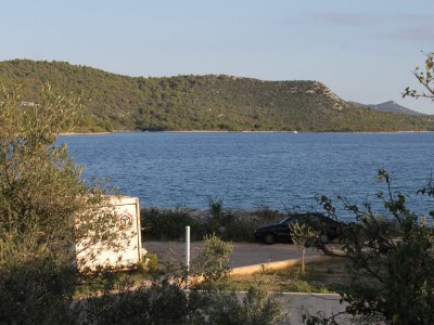 Apartment One bedroom apartment with terrace and sea view Cove Mala Lamjana, Ugljan A-8449-b - Outdoor photo 17