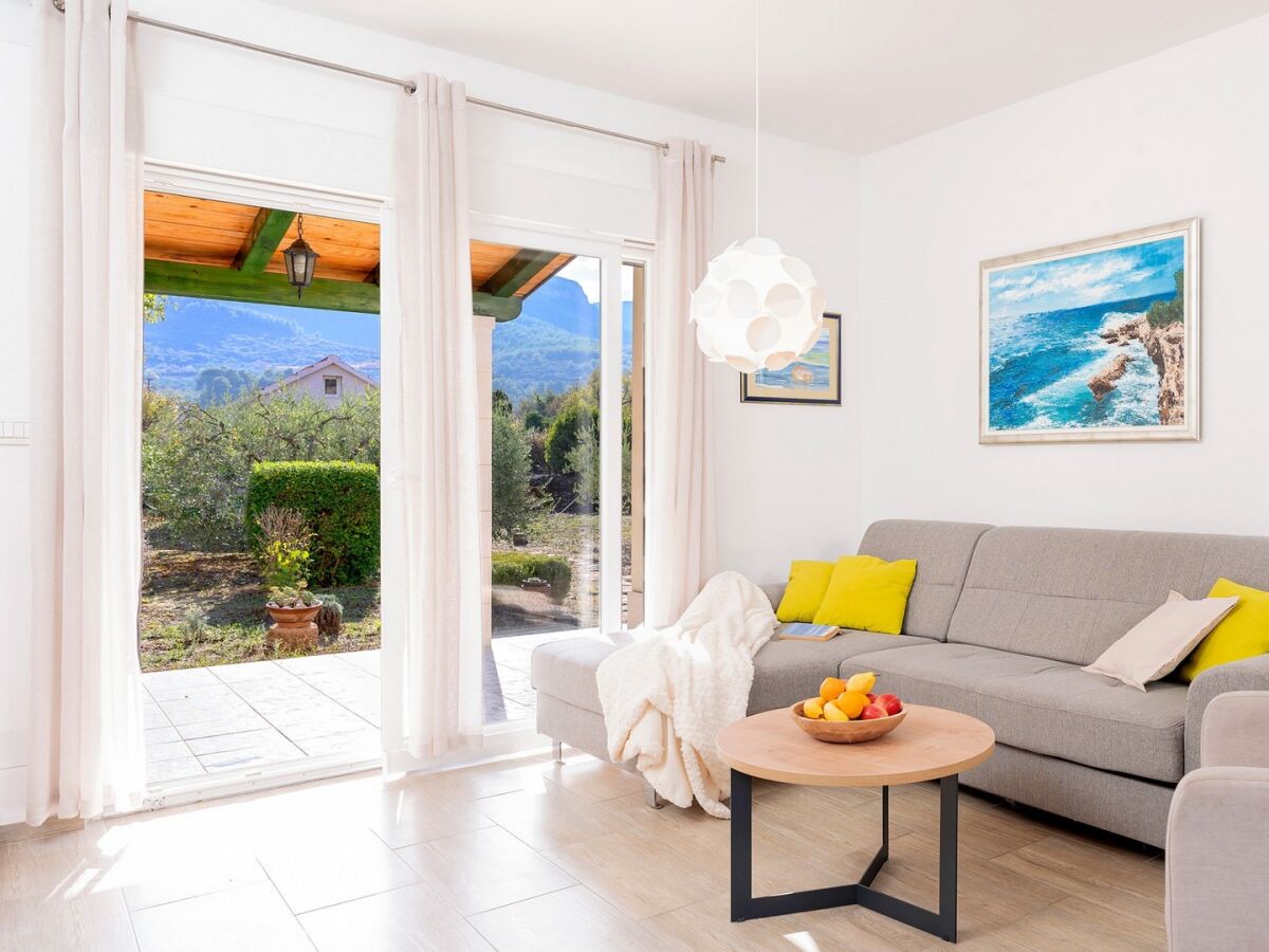 Holiday house Three bedroom house with terrace Jelsa, Hvar K-20339 - Outdoor photo 2