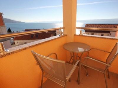 Apartment One bedroom apartment with balcony and sea view Duće, Omiš A-9437-d in Dugi Rat - Apartment