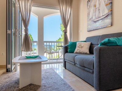 Apartment Two bedroom apartment with balcony and sea view Vir - Kozjak, Vir A-21540-a - Outdoor photo 13