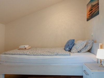 Apartment Two bedroom apartment with balcony and sea view Vir - Kozjak, Vir A-21540-a - Outdoor photo 23