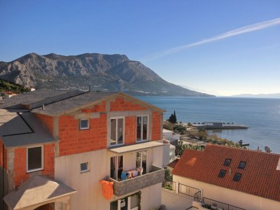 Apartment One bedroom apartment with balcony and sea view Duće, Omiš A-9437-g - Outdoor photo 17