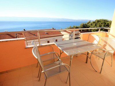 Apartment One bedroom apartment with terrace and sea view Duće, Omiš A-9437-i in Dugi Rat - Apartment