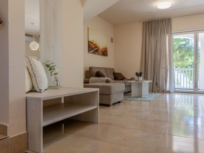 Apartment Three bedroom apartment with terrace and sea view Vir - Kozjak, Vir A-21540-c - Outdoor photo 14