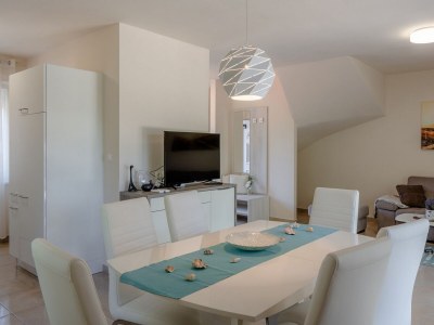 Apartment Three bedroom apartment with terrace and sea view Vir - Kozjak, Vir A-21540-c - Outdoor photo 16