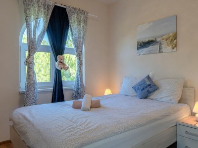 Apartment Three bedroom apartment with terrace and sea view Vir - Kozjak, Vir A-21540-c - Outdoor photo 26